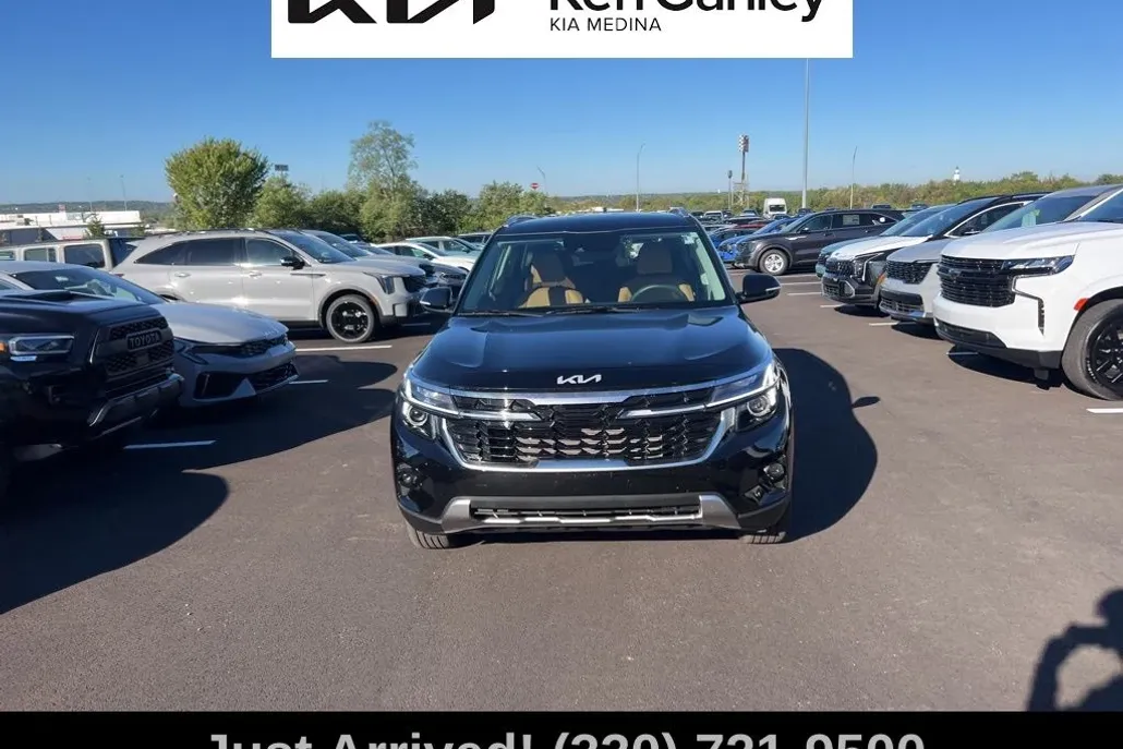 2024 Kia Seltos EX photo 1