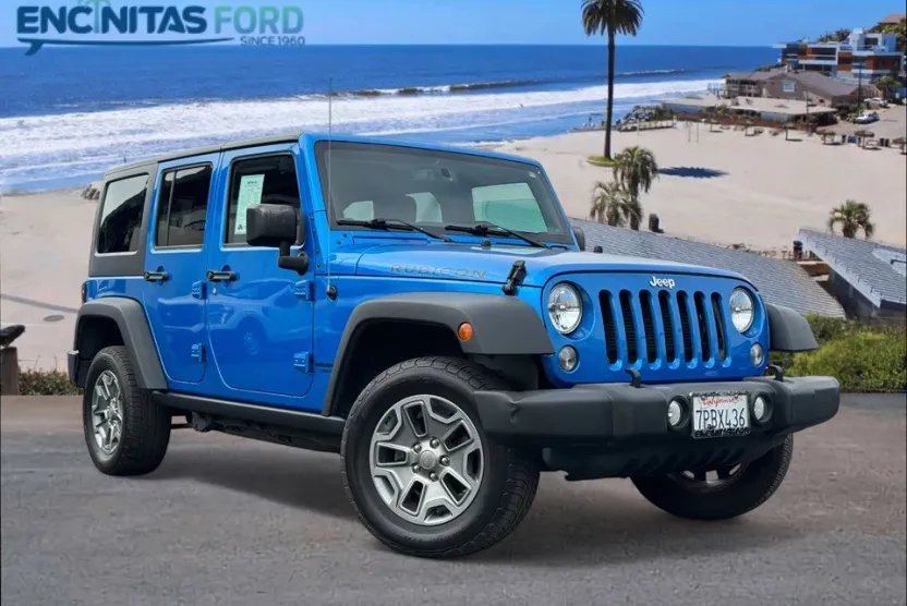 2015 Jeep Wrangler Unlimited Rubicon photo 1