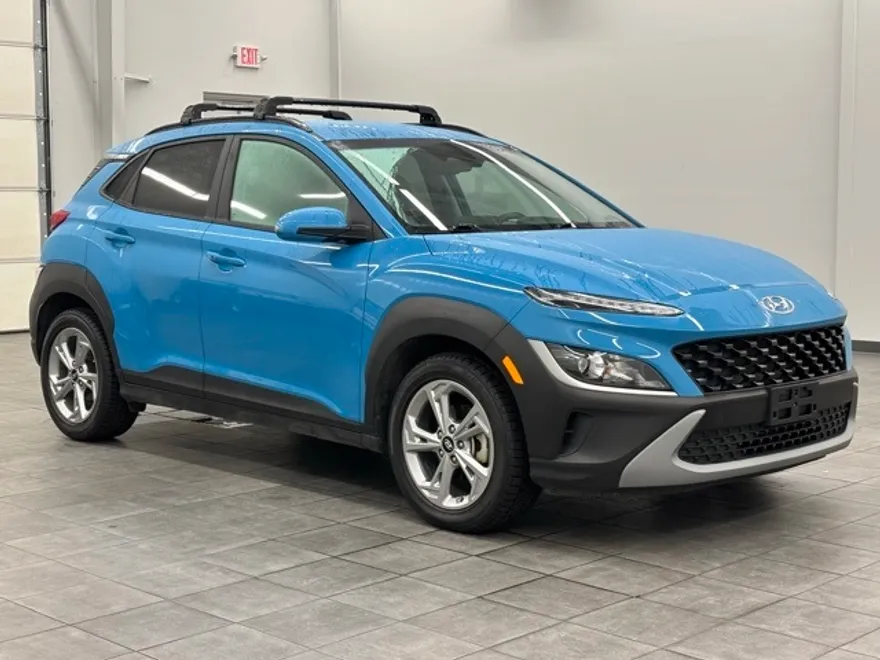 2023 Hyundai Kona SEL photo 1