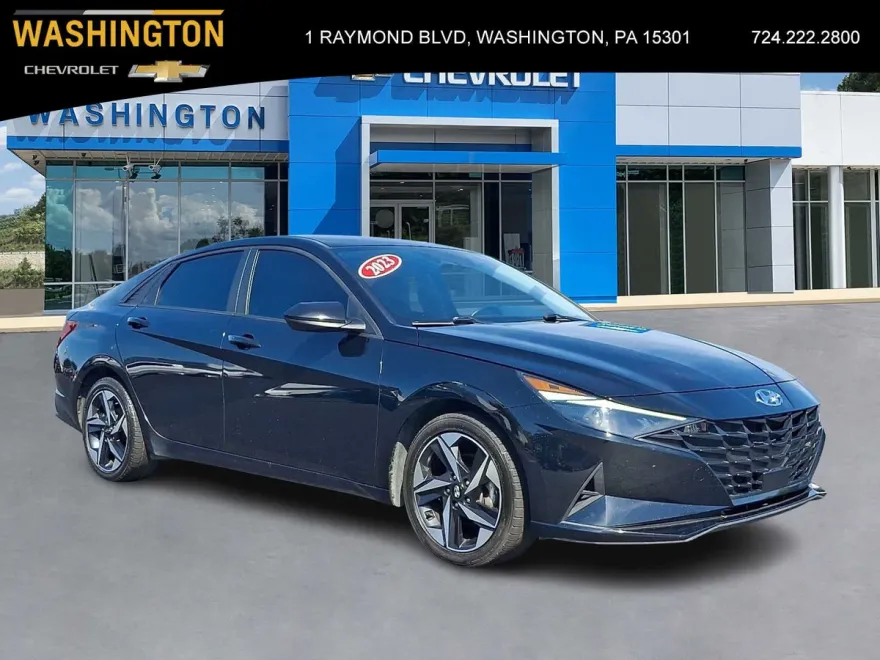 2023 Hyundai Elantra SEL photo 1