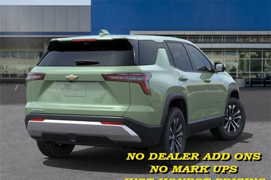 2026 Chevrolet Equinox LT photo 1