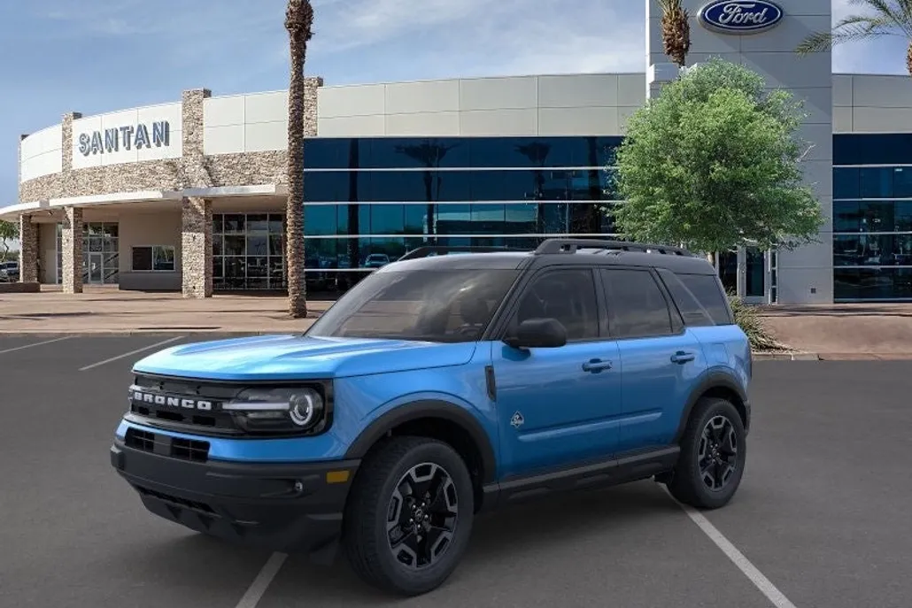 2024 Ford Bronco Sport Outer Banks photo 1
