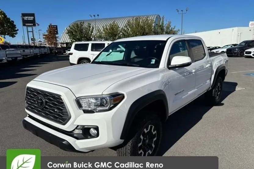 2021 Toyota Tacoma 4x4 SR photo 1