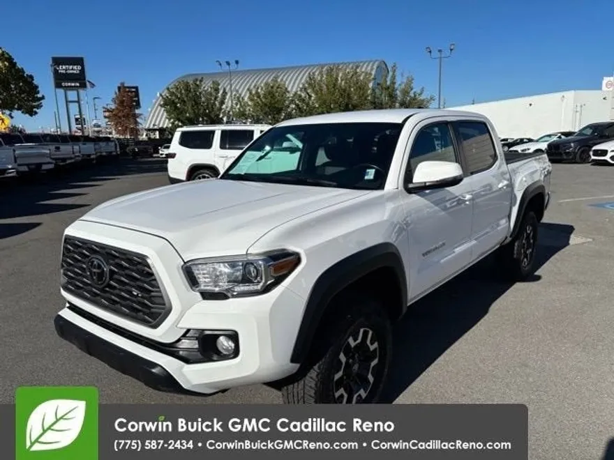 2021 Toyota Tacoma 4x4 SR photo 1