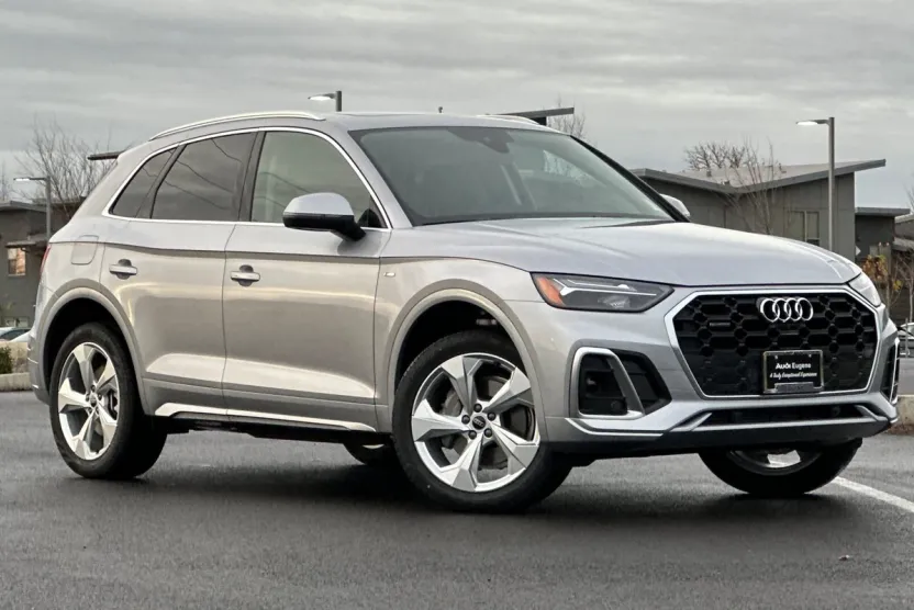 2025 Audi Q5 45 S line Premium Plus photo 1
