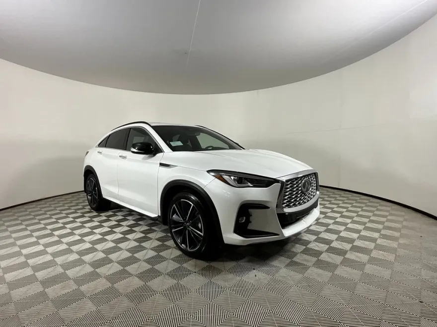 2025 Infiniti QX55 Luxe photo 1