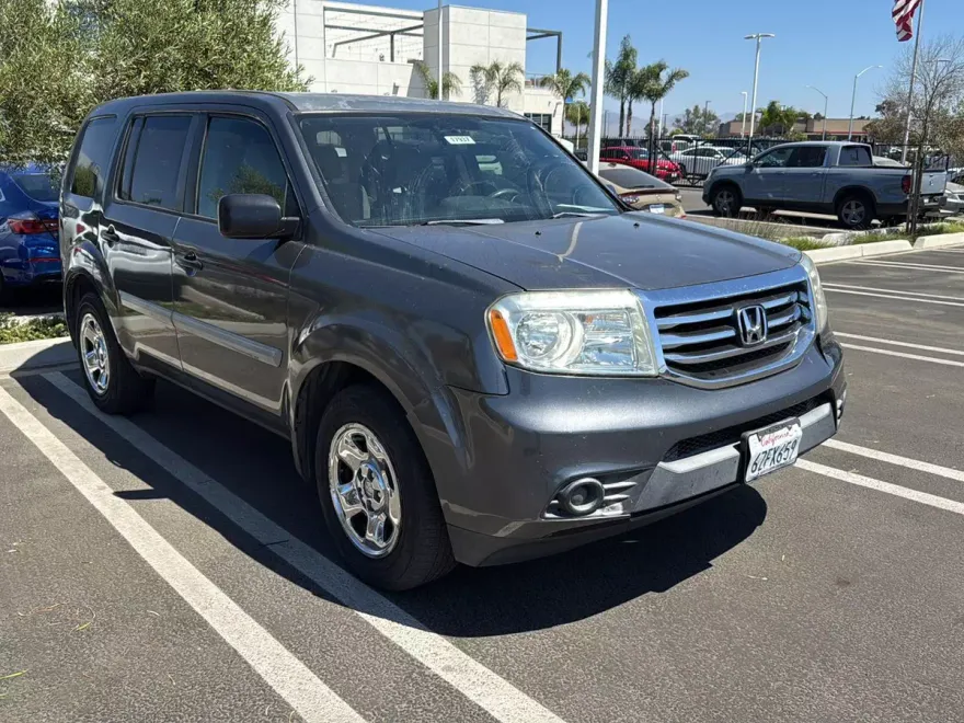 2013 Honda Pilot LX photo 1