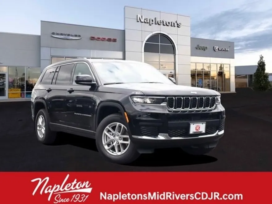 2025 Jeep Grand Cherokee Laredo X photo 1