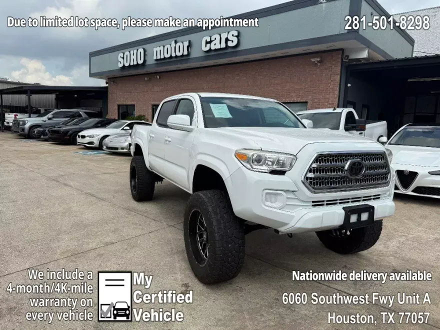 2019 Toyota Tacoma SR Double Cab photo 1