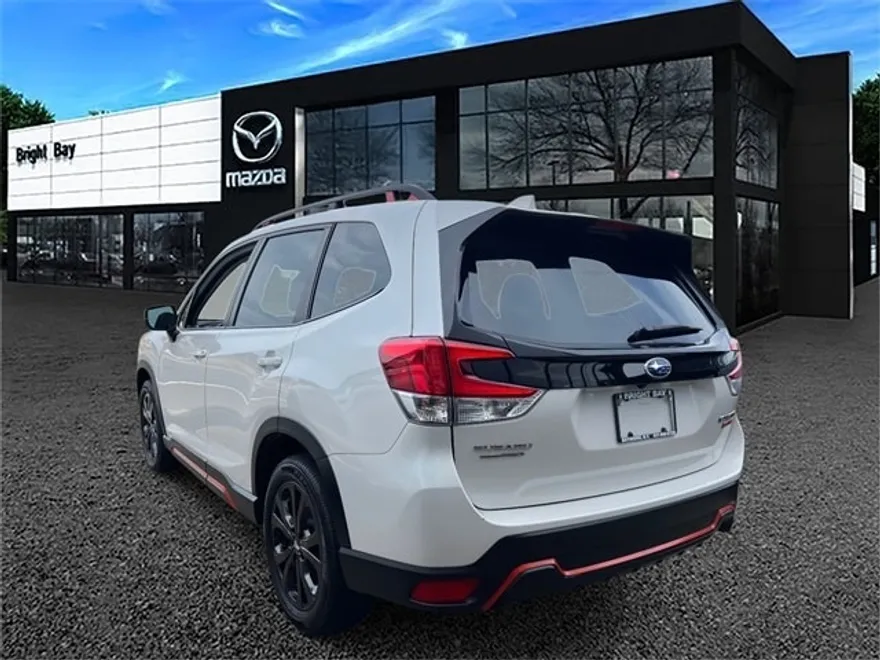 2023 Subaru Forester Sport photo 1