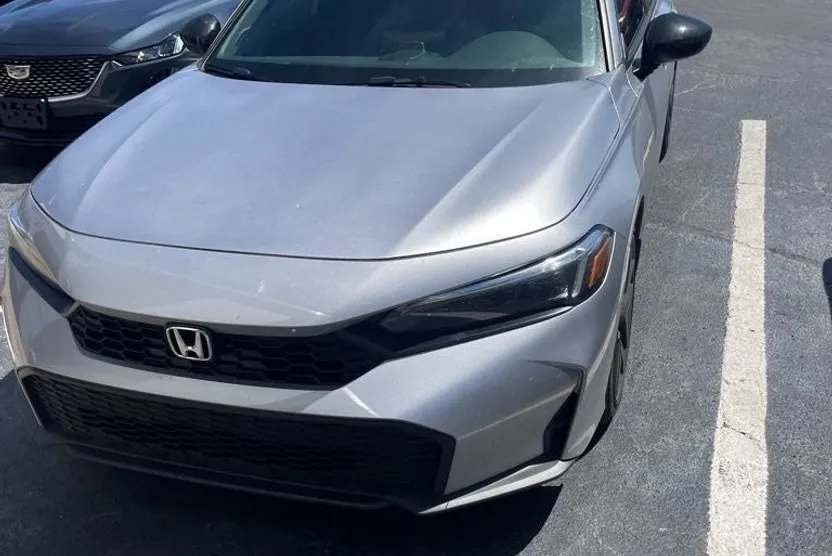 2025 Honda Civic Hatchback Sport photo 1
