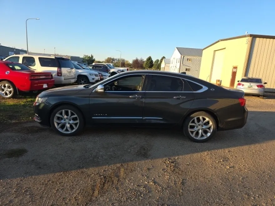 2014 Chevrolet Impala LTZ photo 1