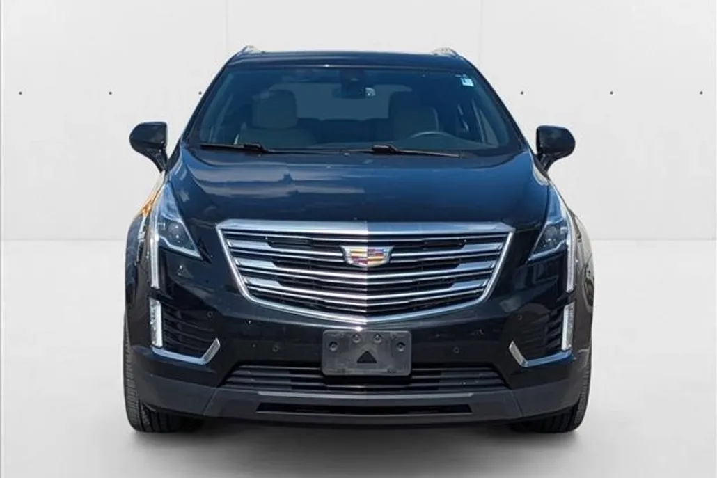 2017 Cadillac XT5 Premium Luxury photo 1