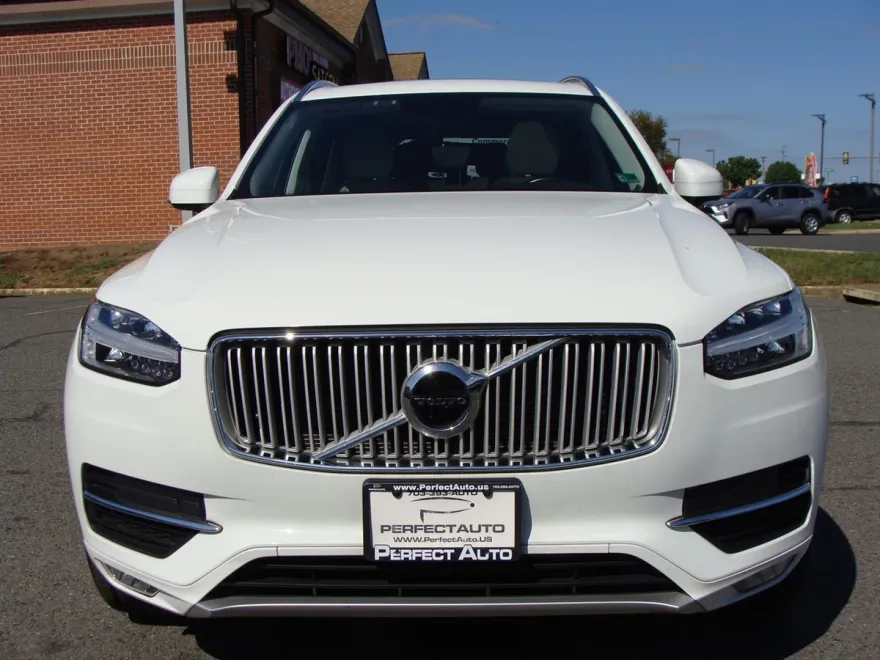 2019 Volvo XC90 T6 Inscription photo 1
