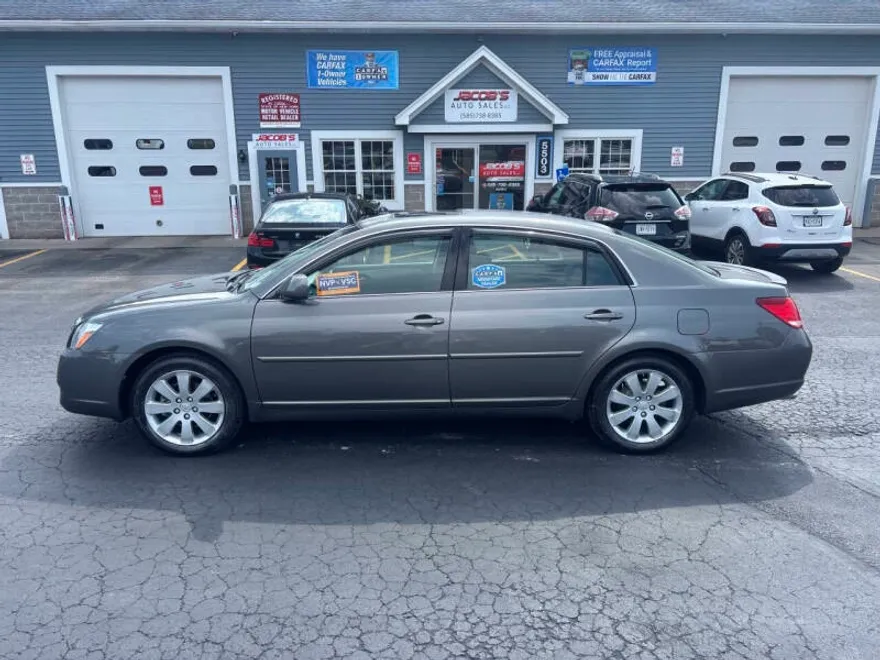 2006 Toyota Avalon XL photo 1