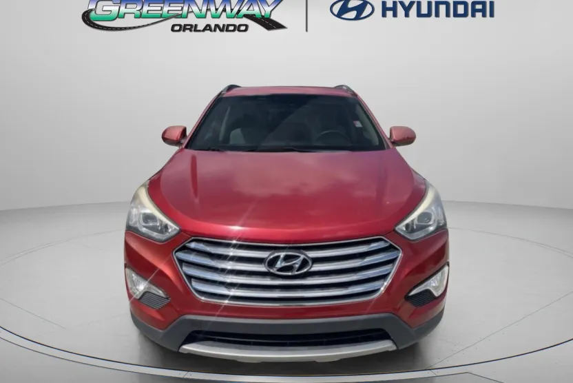 2016 Hyundai Santa Fe SE photo 1