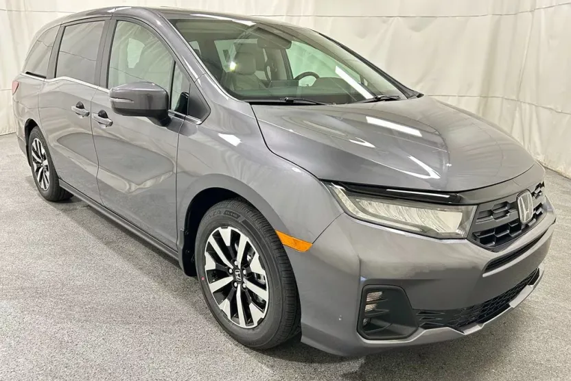 2026 Honda Odyssey EX-L photo 1