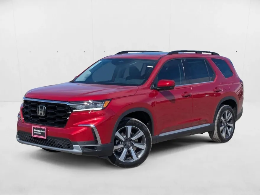 2025 Honda Pilot Touring photo 1