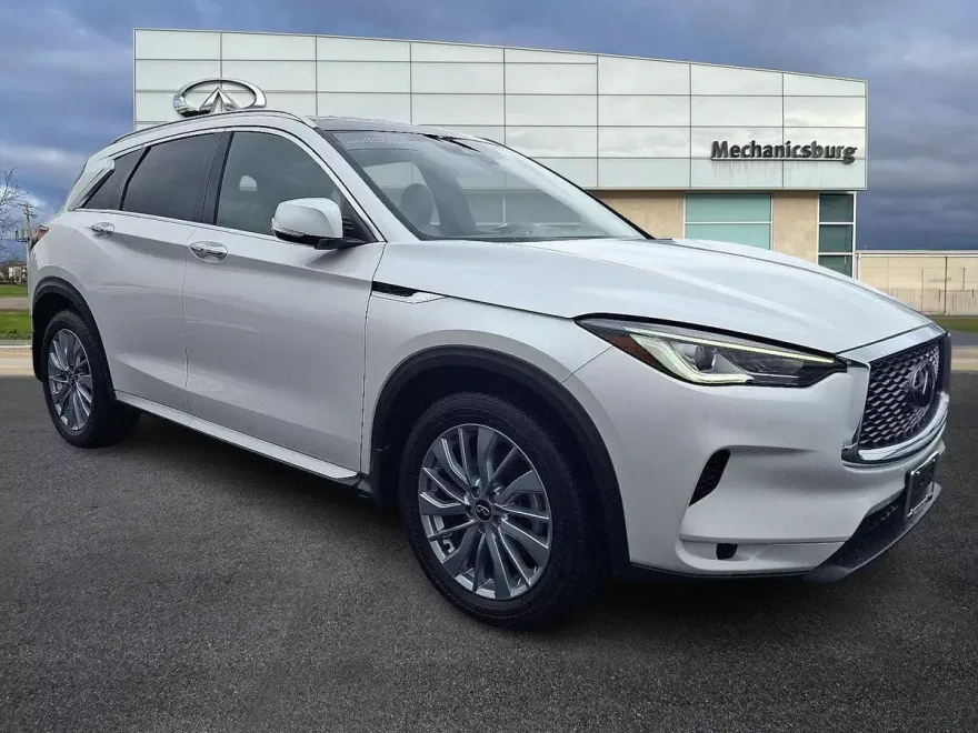 2024 Infiniti QX50 Luxe AWD photo 1