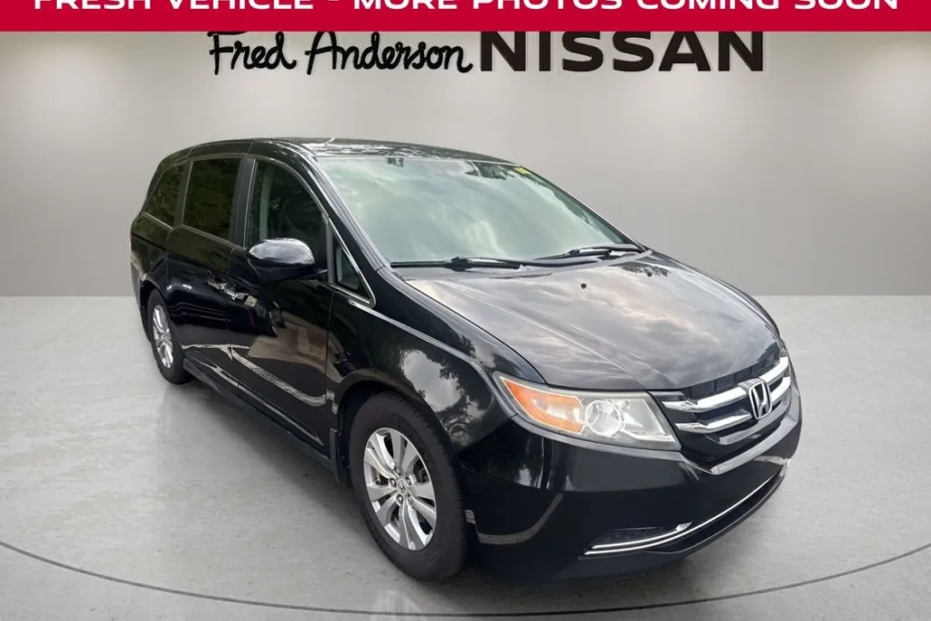 2015 Honda Odyssey EX-L photo 1