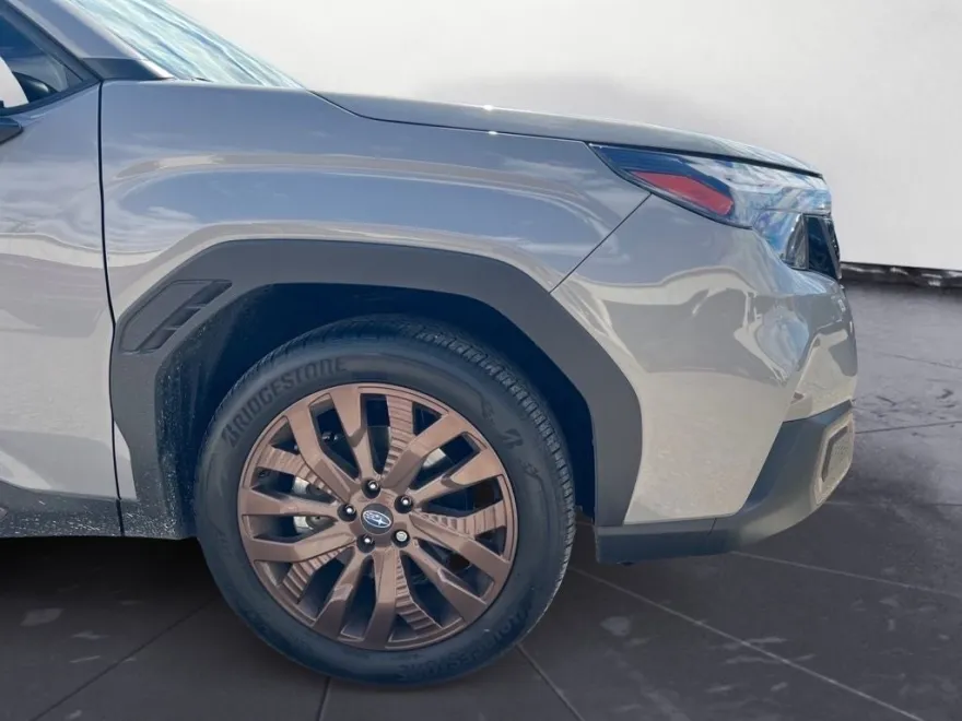 2025 Subaru Forester Sport photo 1