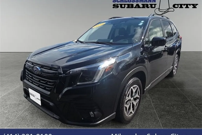 2024 Subaru Forester Premium Base photo 1