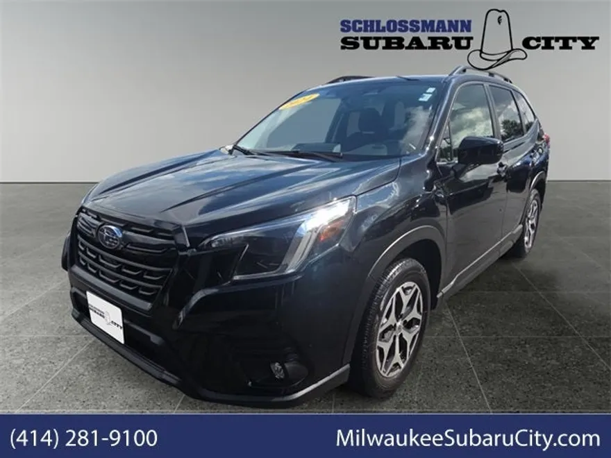 2024 Subaru Forester Premium Base photo 1