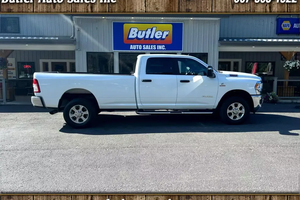 2024 Ram 2500 Big Horn photo 1