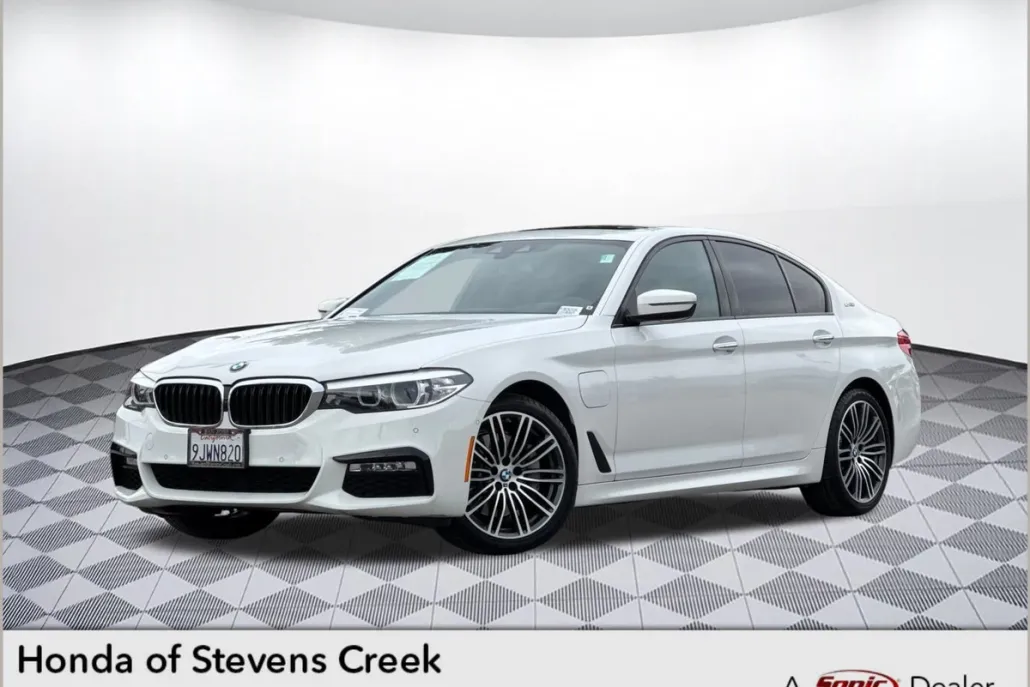 2018 Bmw 530e Sedan photo 1