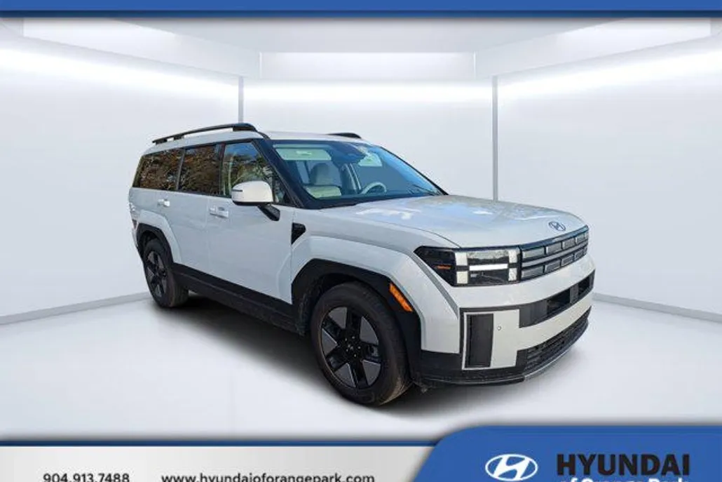 2024 Hyundai Santa Fe SEL photo 1