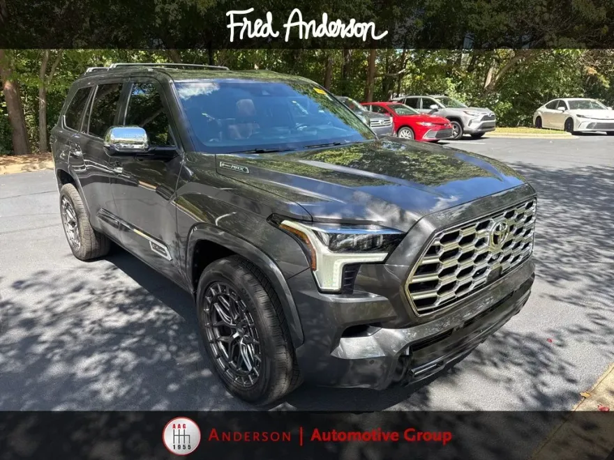 2025 Toyota Sequoia photo 1