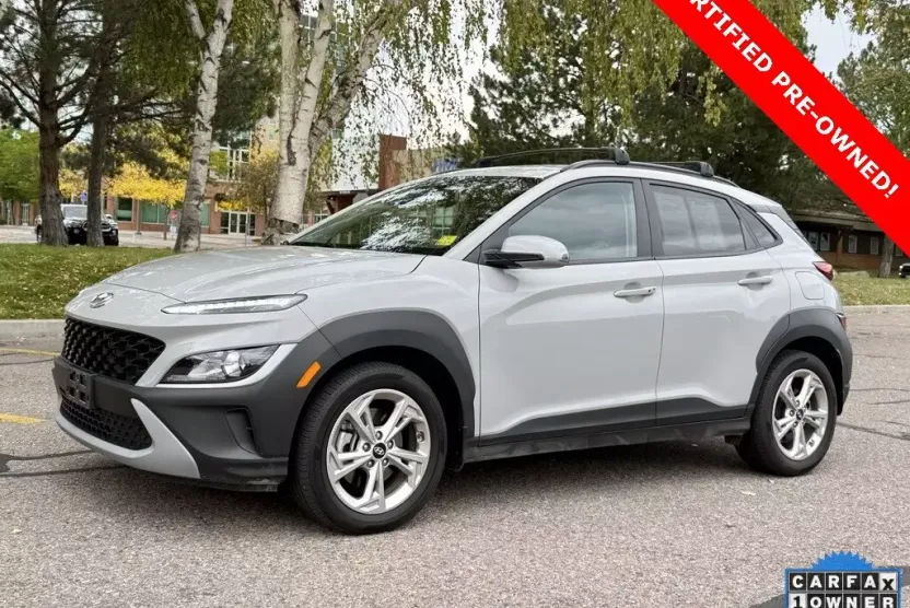 2023 Hyundai Kona SEL photo 1