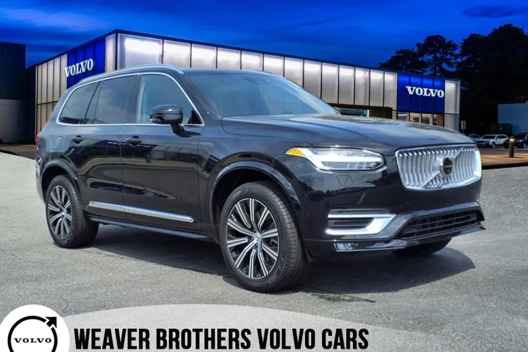 2025 Volvo XC90 B5 Plus photo 1