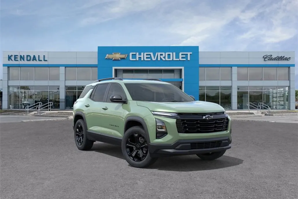 2026 Chevrolet Equinox LT photo 1