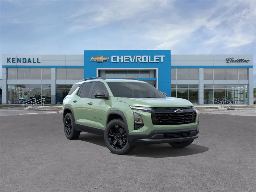 2026 Chevrolet Equinox LT photo 1