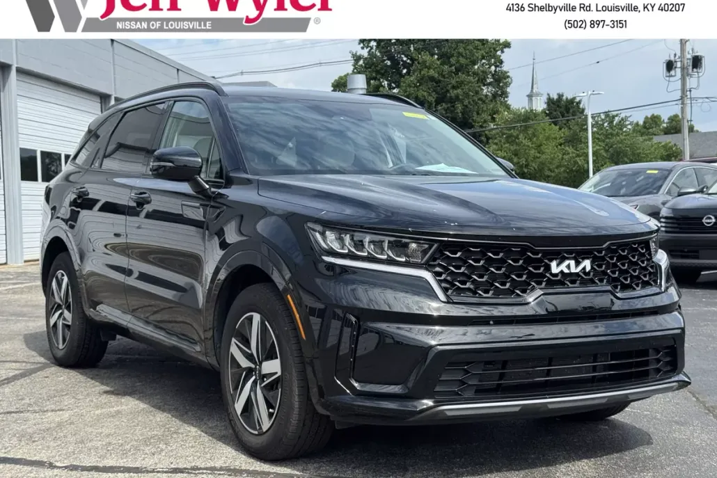 2023 Kia Sorento S photo 1
