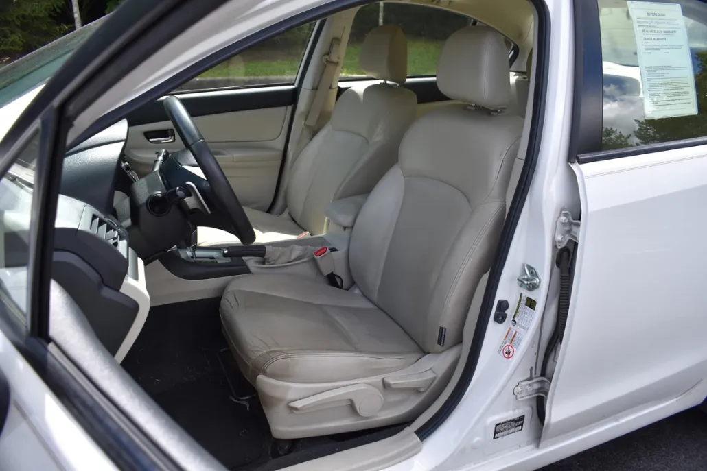 2014 Subaru Impreza 2.0i Limited photo 1