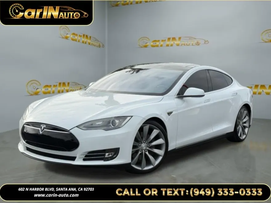 2013 Tesla Model S Performance photo 1