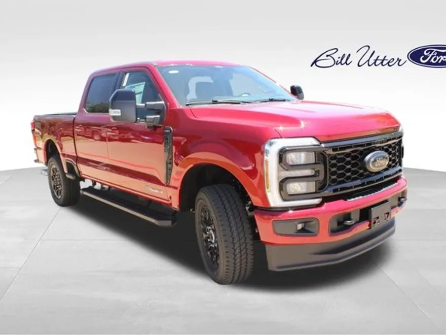 2025 Ford F-250 photo 1