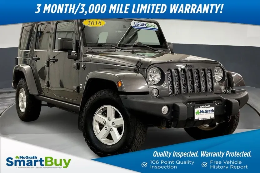 2016 Jeep Wrangler Unlimited Sahara photo 1