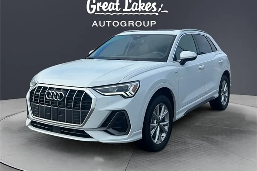2024 Audi Q3 Premium S line photo 1