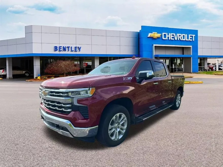 2023 Chevrolet Silverado 1500 LTZ photo 1