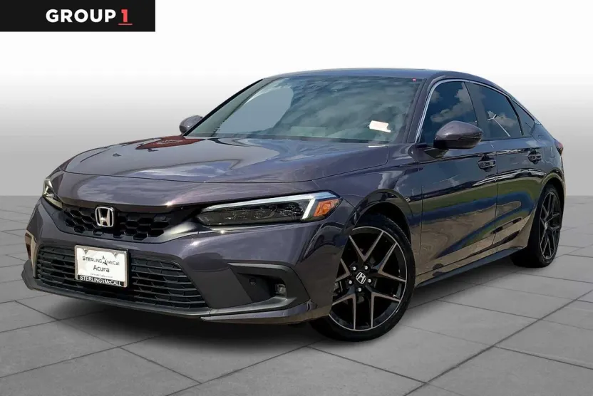 2024 Honda Civic Hatchback Sport Touring photo 1