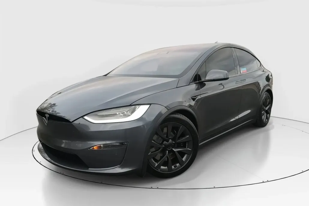 2022 Tesla Model X Plaid photo 1