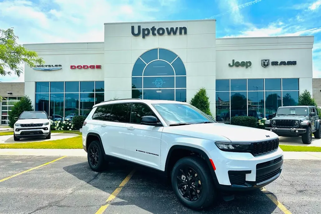 2025 Jeep Grand Cherokee Altitude X photo 1