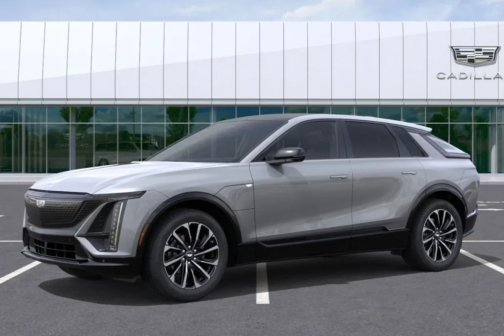 2026 Cadillac Lyriq Sport photo 1