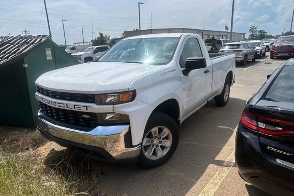 2021 Chevrolet Silverado 1500 photo 1
