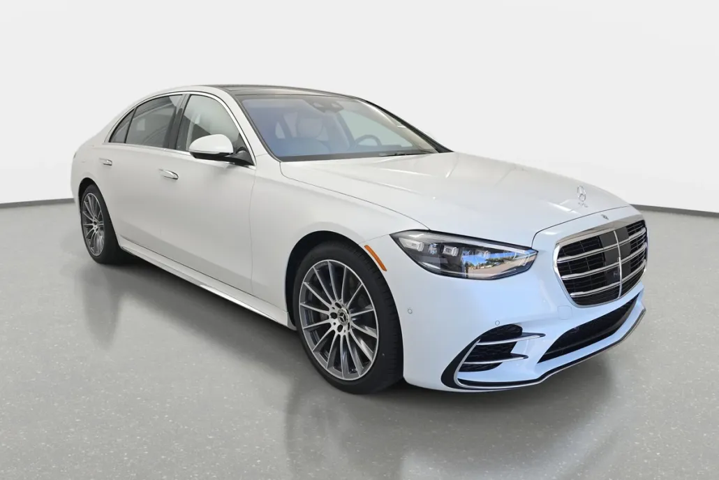 2026 Mercedes Benz S 580 4MATIC photo 1