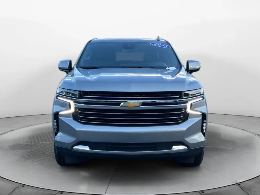 2023 Chevrolet Tahoe LT photo 1