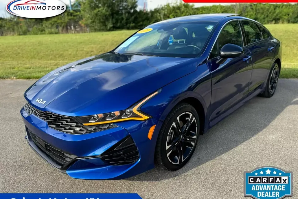 2024 Kia K5 GT-Line photo 1